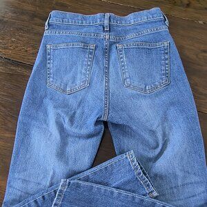 Everlane ankle cut casual chic